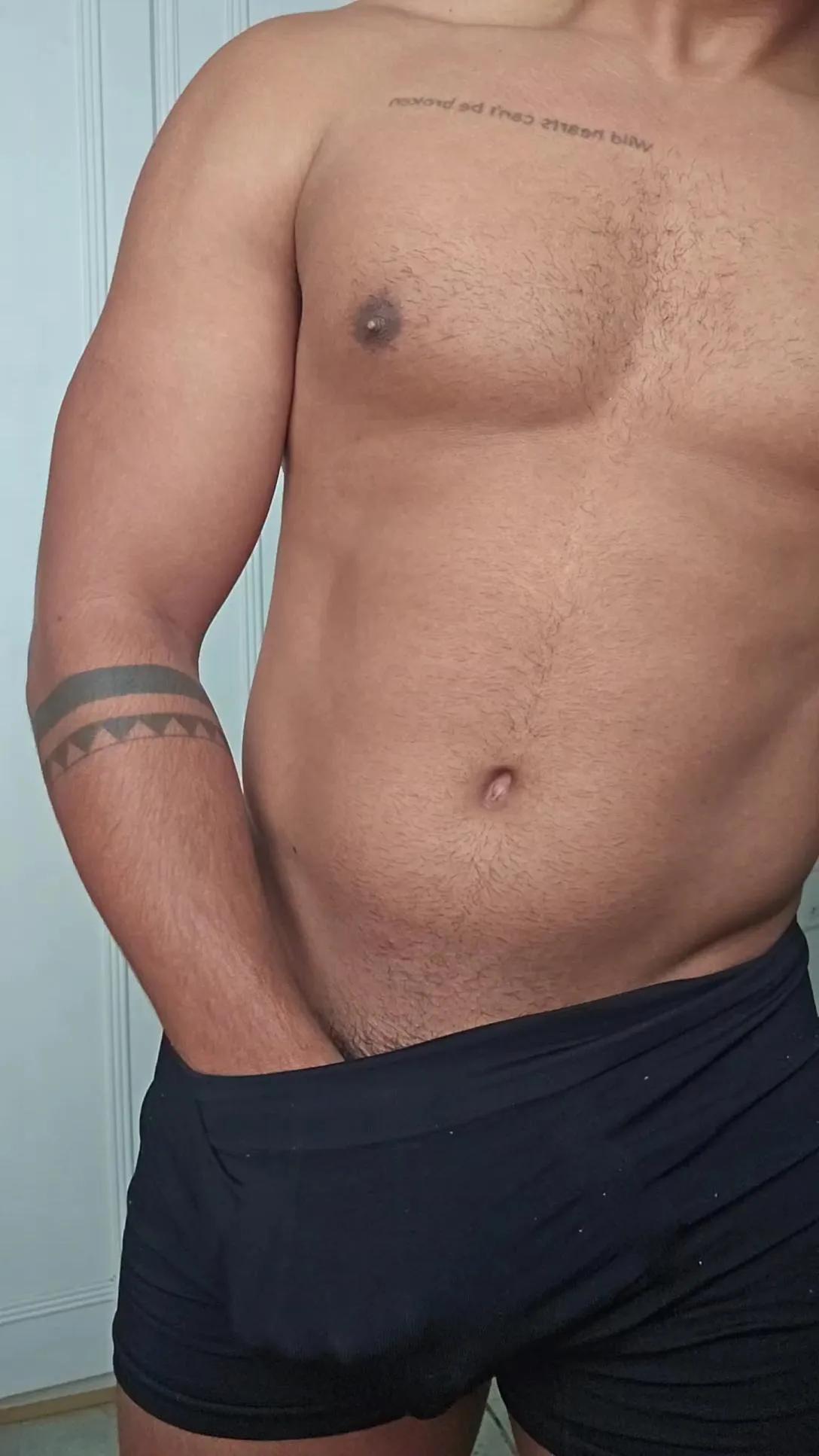 Offline Goldenzin on Cam4