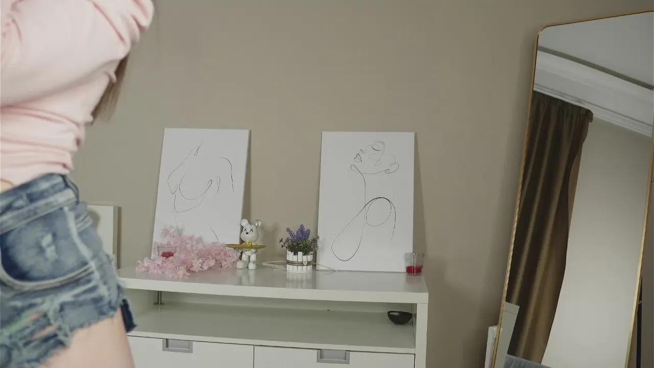 Offline HollisColburn on Cam4