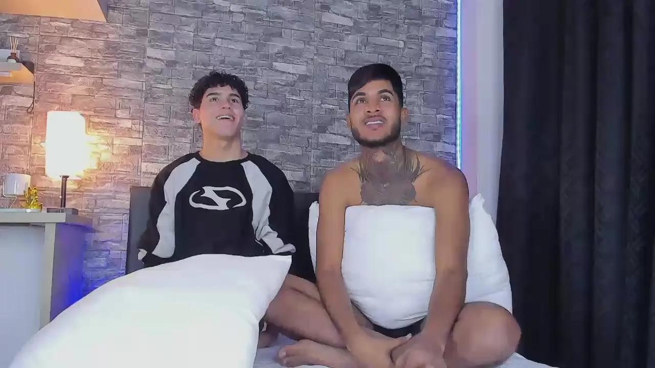 hotter_boys777 on Cam4 