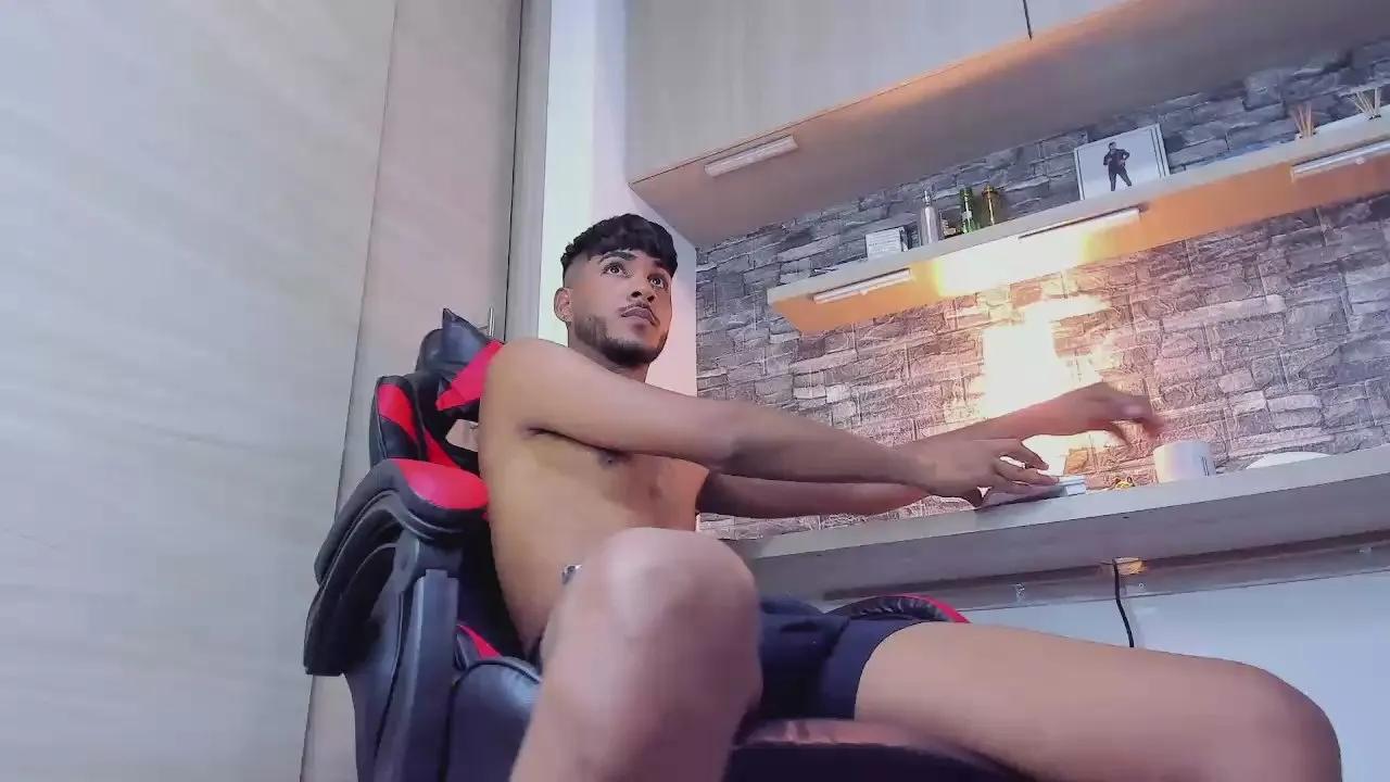 hotter_boys777 on Cam4 