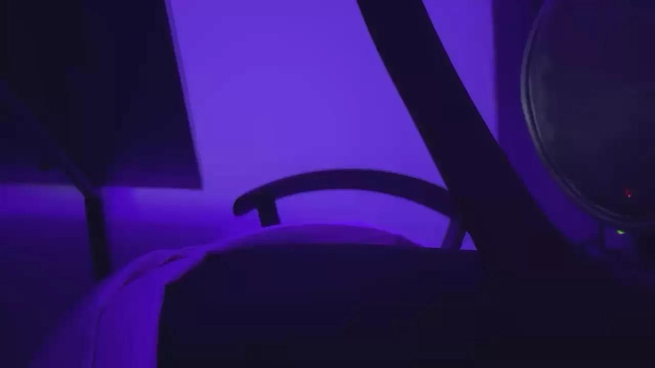 Offline ilexgray on Cam4
