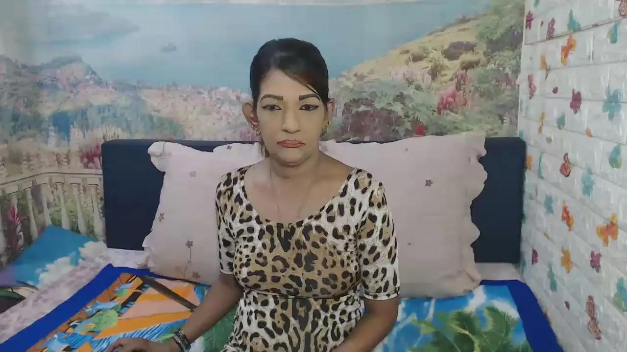 Indianaqua on Cam4 