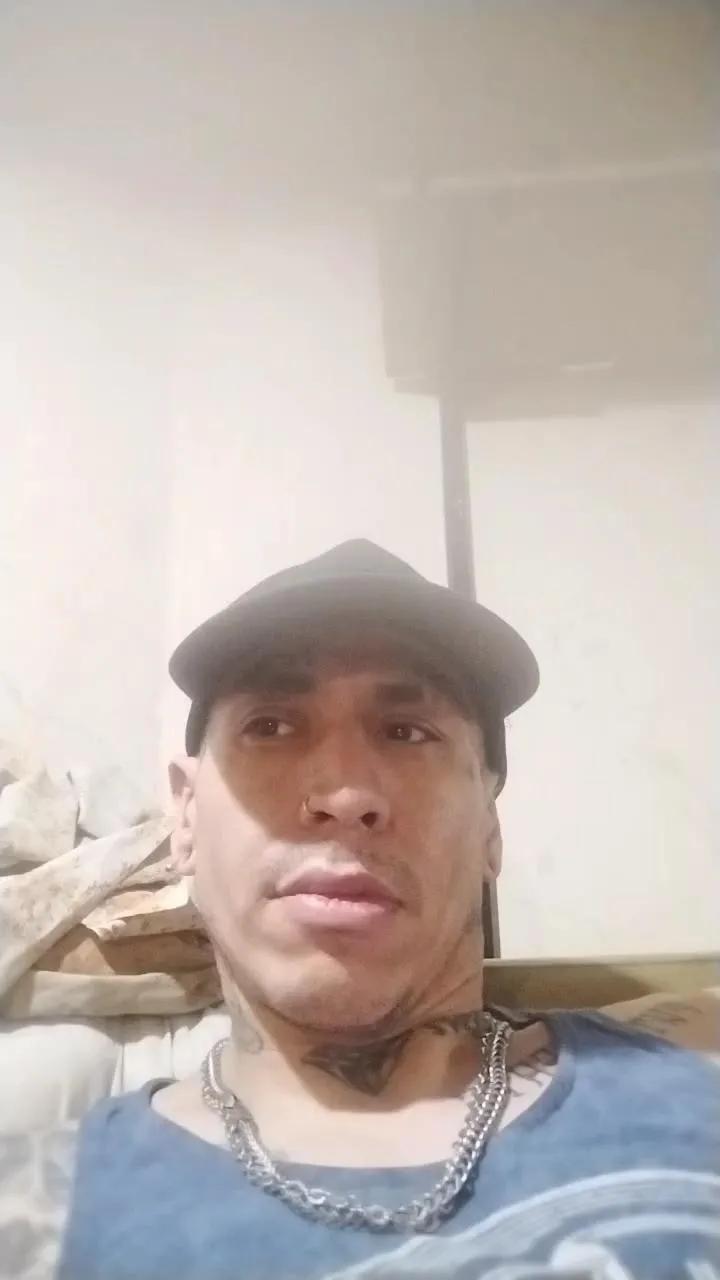 Offline Intoxicado420 on Cam4