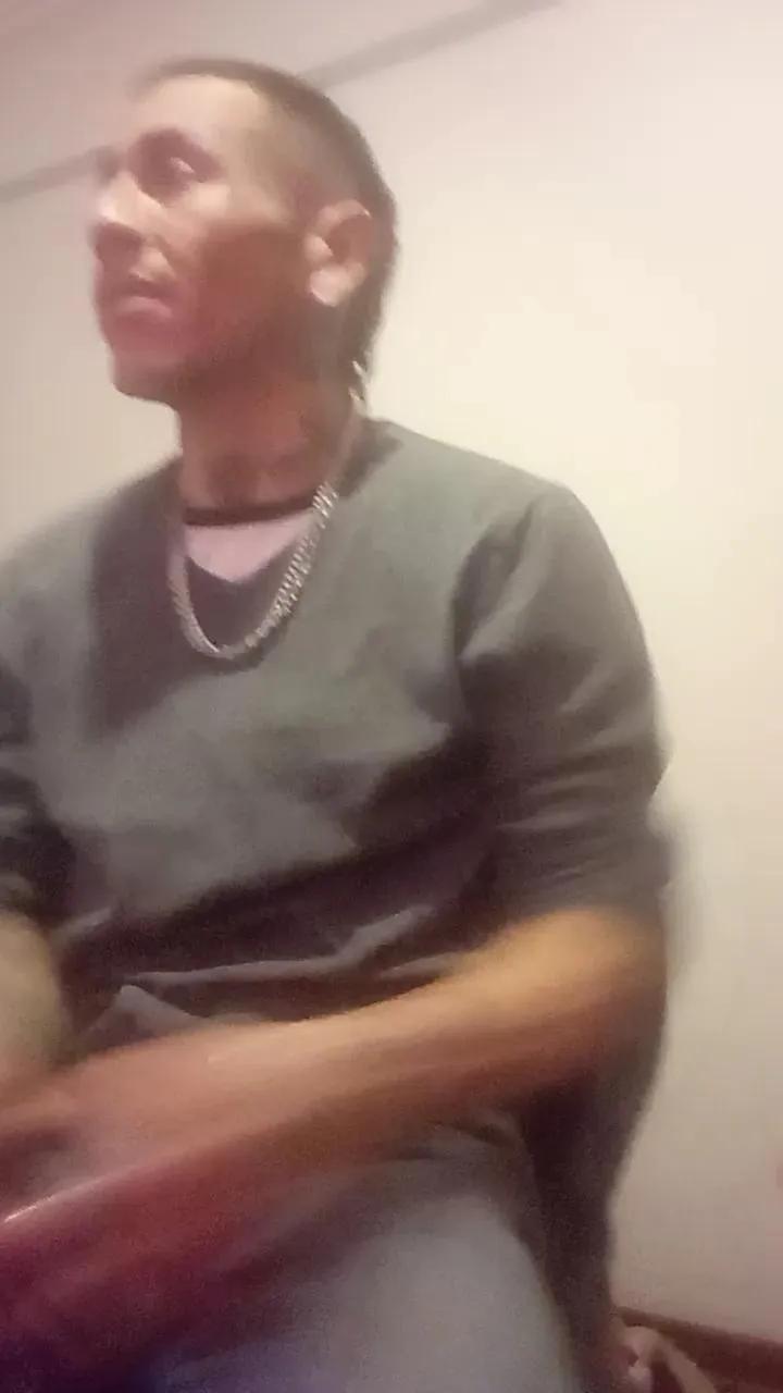 Offline Intoxicado420 on Cam4