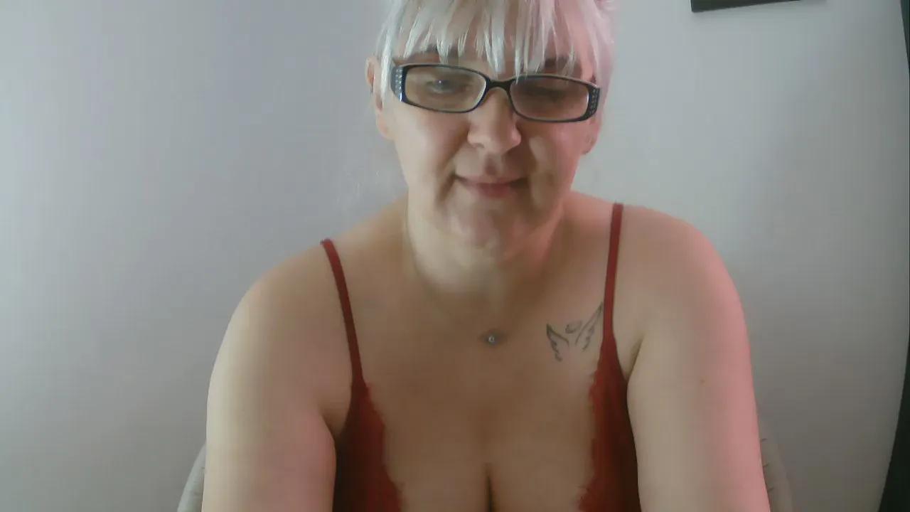 Offline irma2 on Cam4