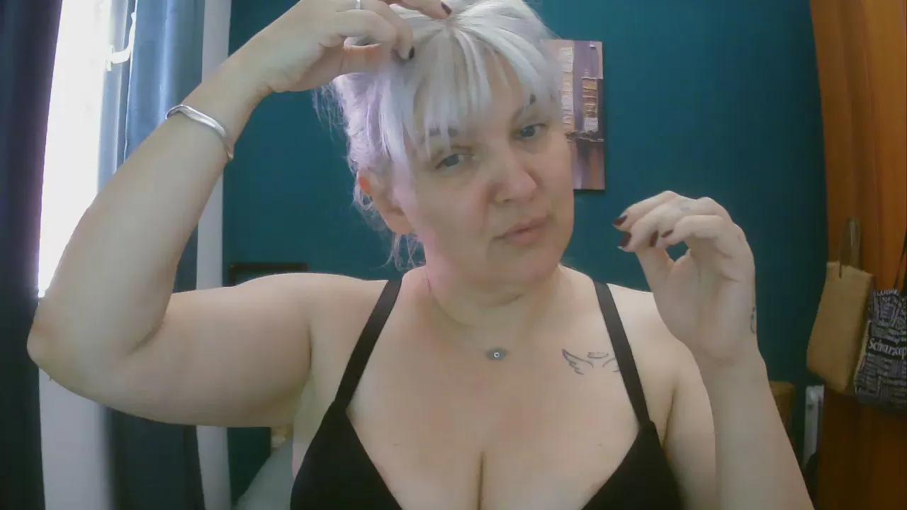 Offline irma2 on Cam4