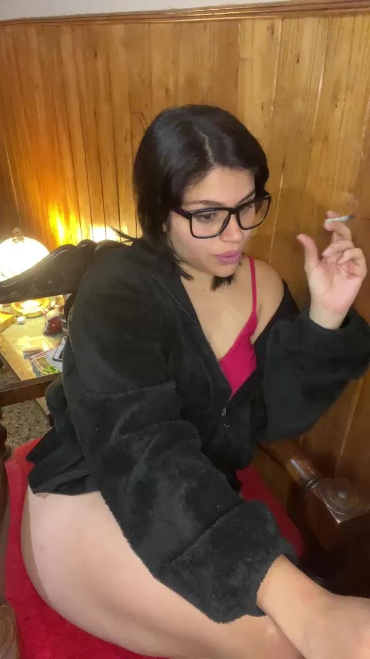 Offline Jan3Bloss0m on Cam4