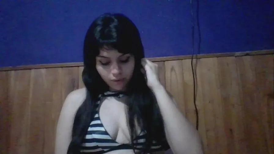 Offline Jan3Bloss0m on Cam4