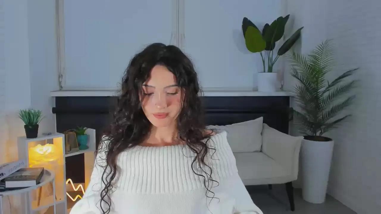 Offline JanitaYessios on Cam4