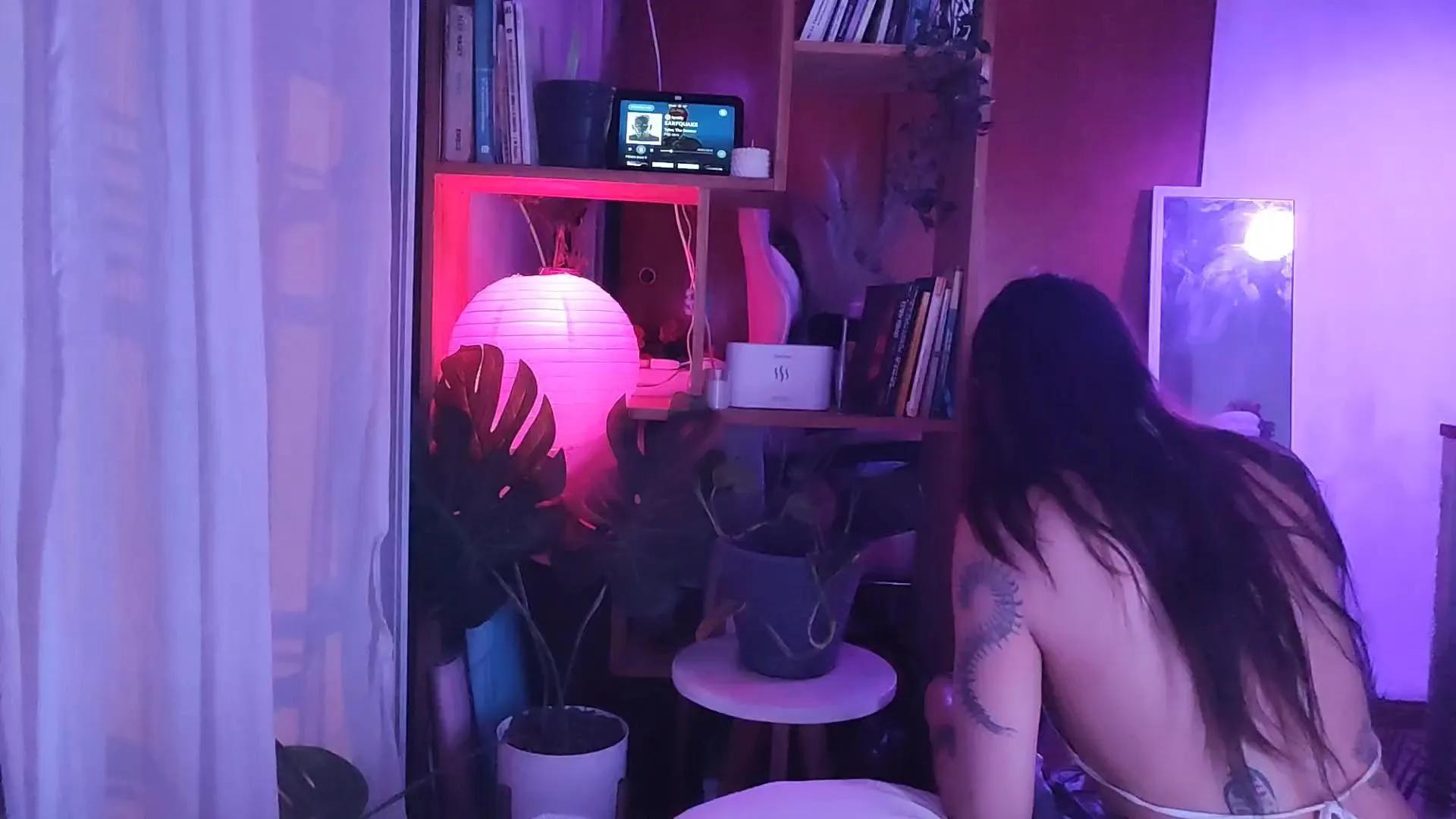 Offline jennyhot_sexy on Cam4