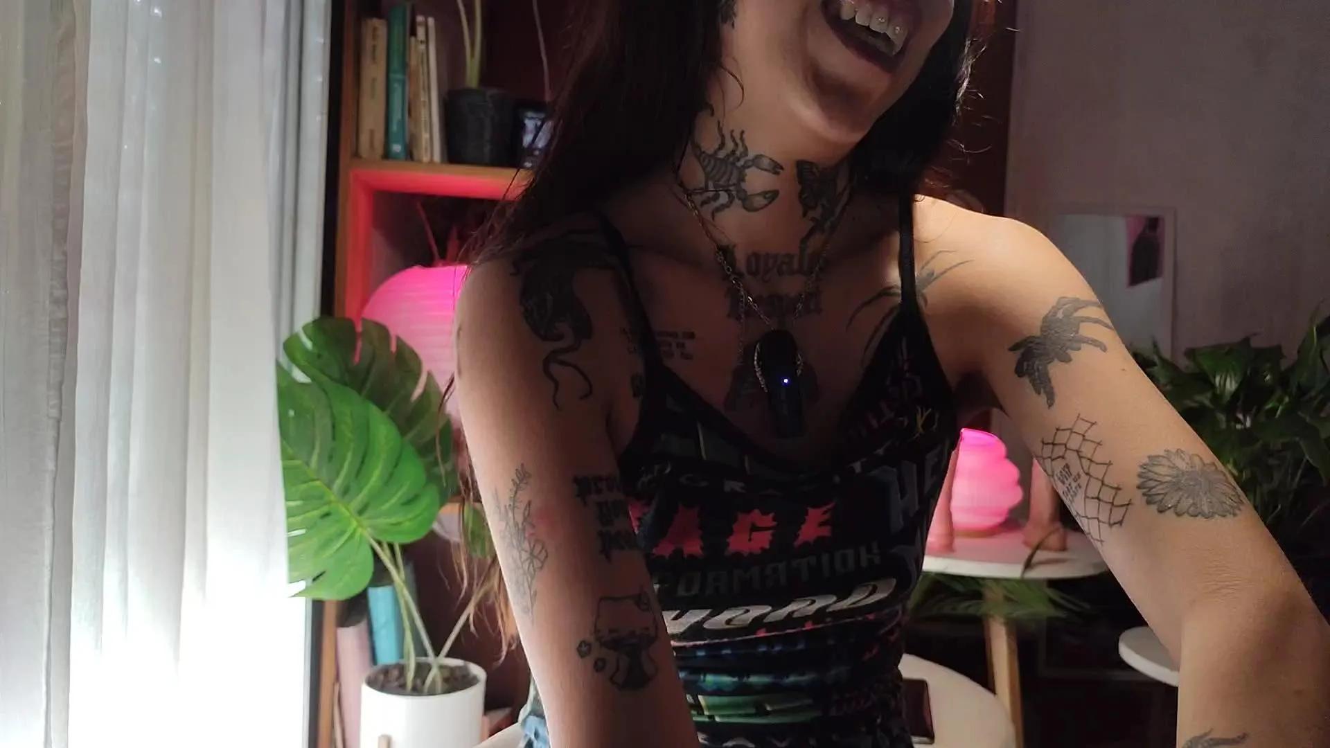 Offline jennyhot_sexy on Cam4