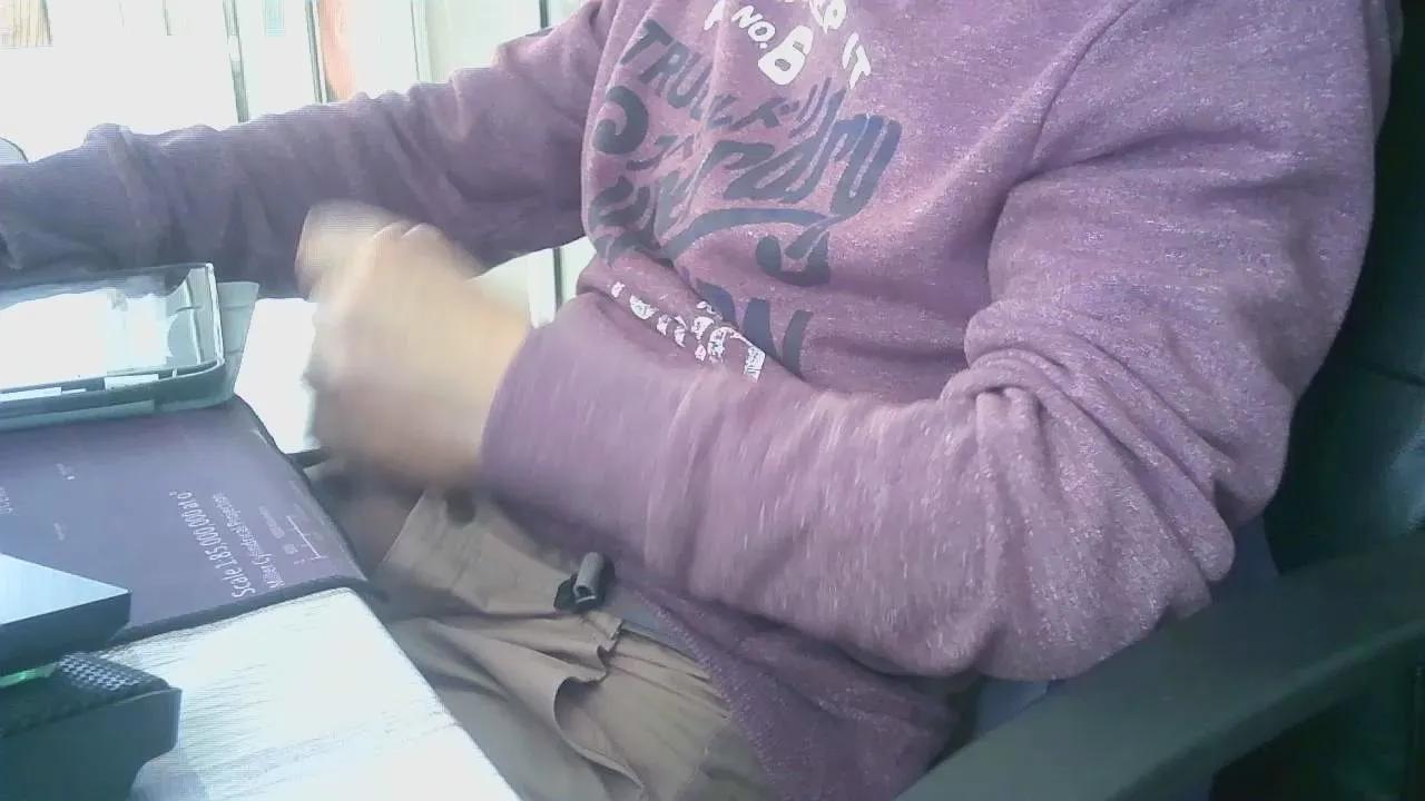 Offline jgonzc on Cam4