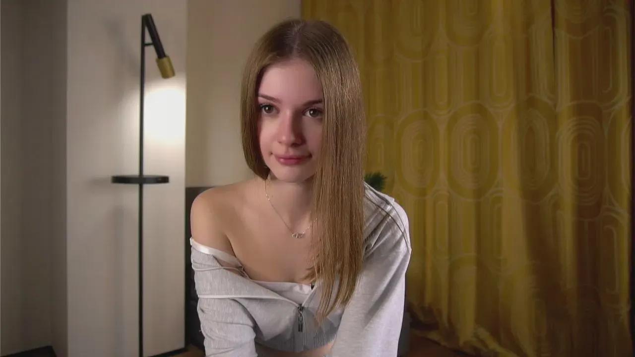 Offline JulianaGambell on Cam4