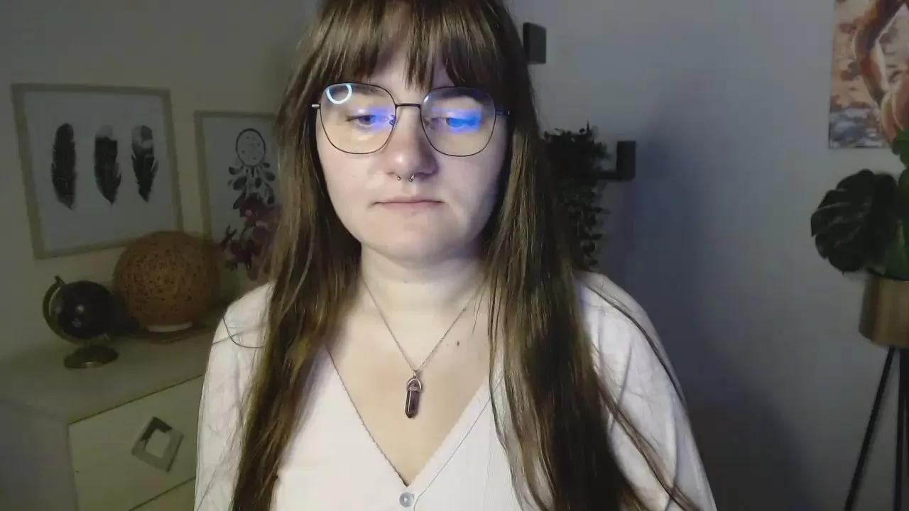 Offline julie_sensual on Cam4