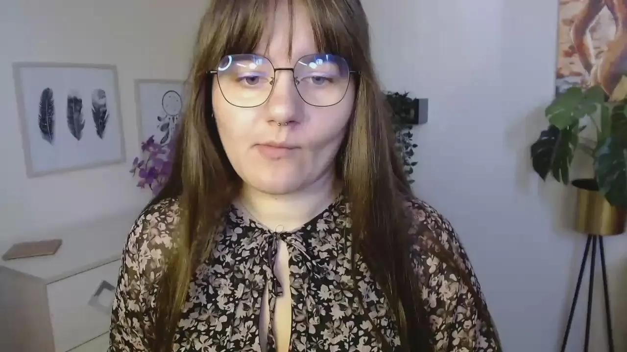 Offline julie_sensual on Cam4