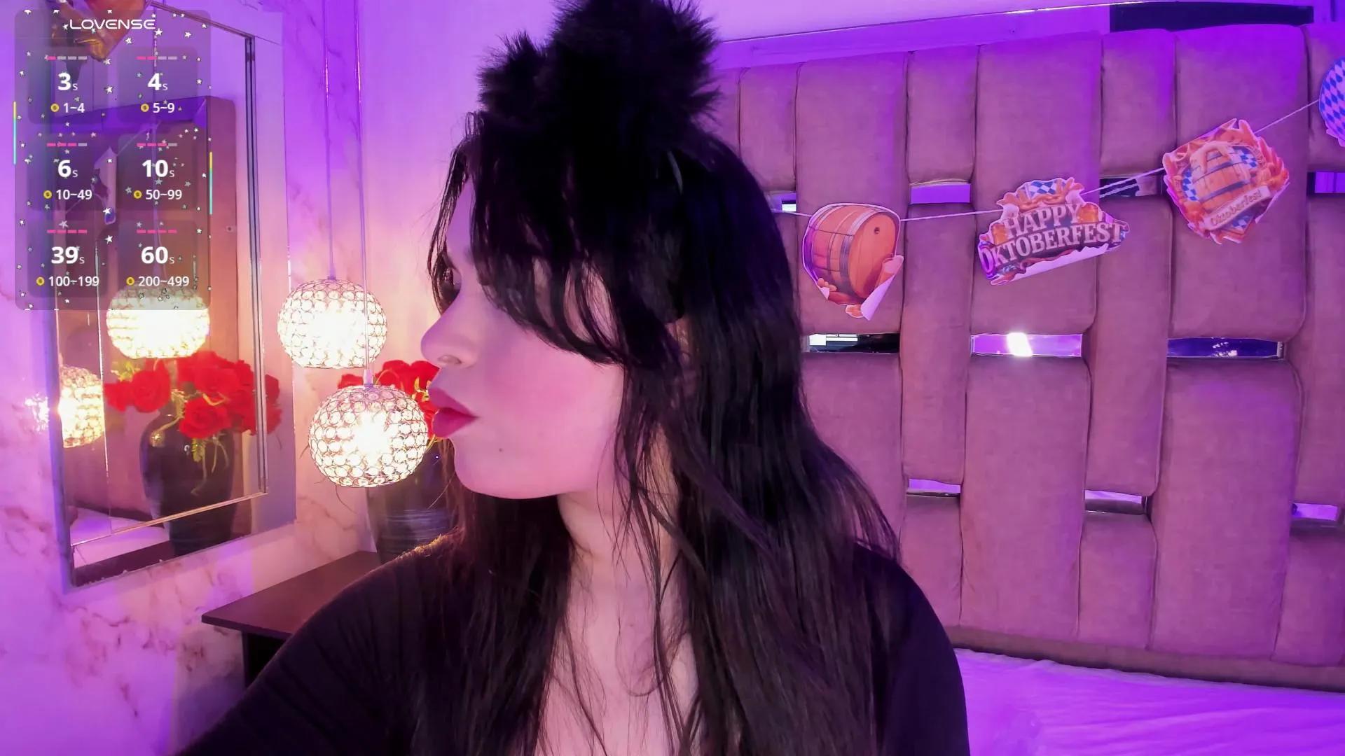 Offline KateLeeh on Cam4