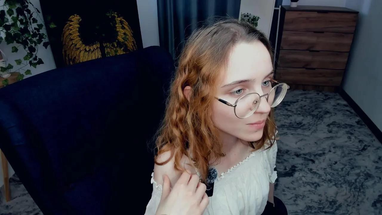 KeeleyBowthorpe on Cam4
