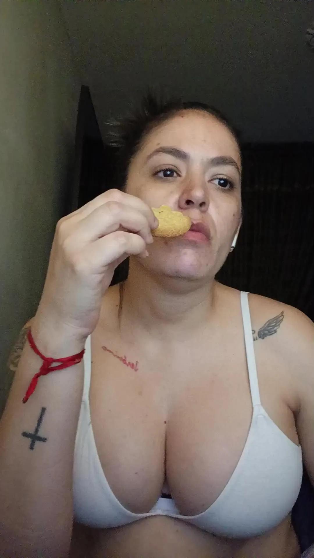 Freechat ladykyhara on Cam4