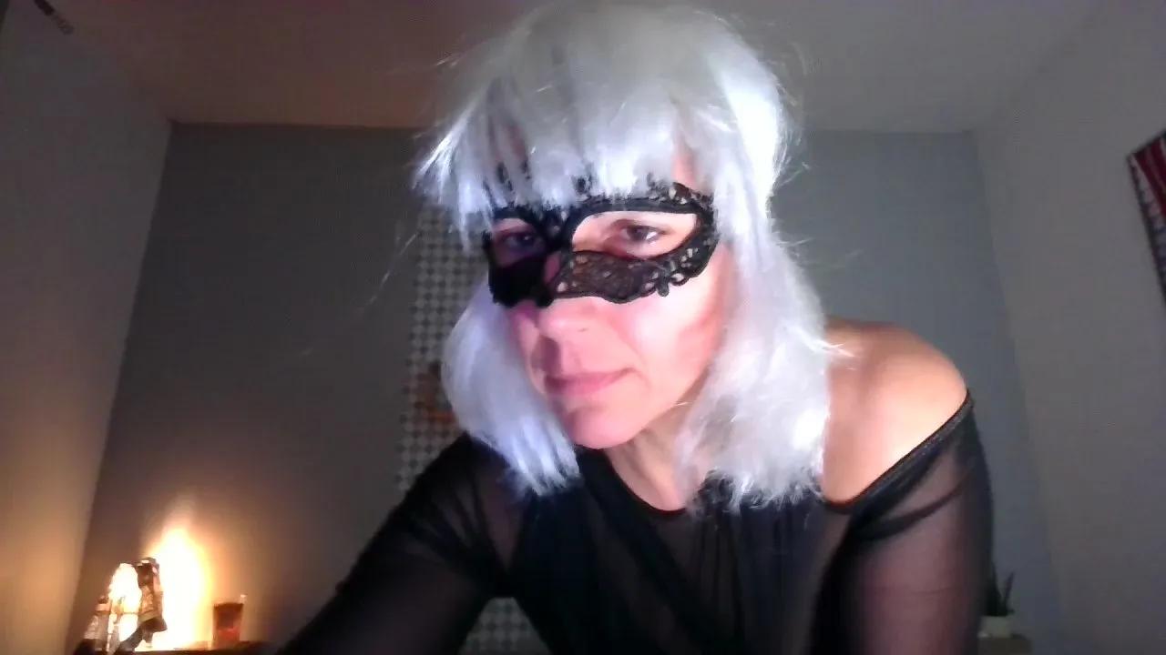 Offline LadyStellX on Cam4