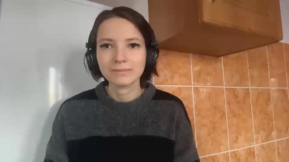 Offline LeanaMielnicki on Cam4