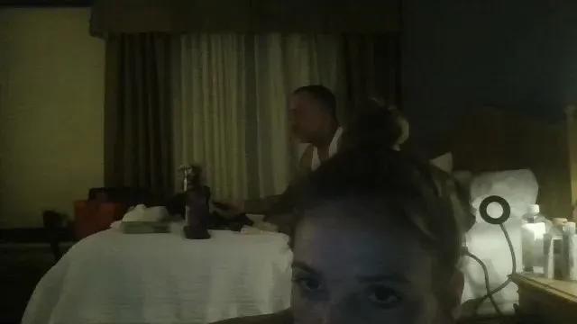 Offline LillysAllYours on Cam4