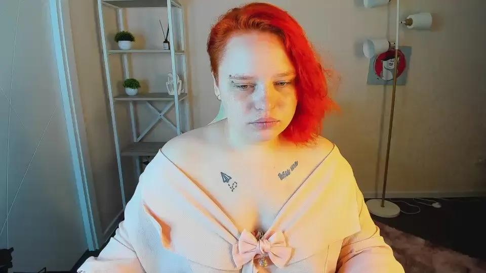 Looly_Rise on Cam4 