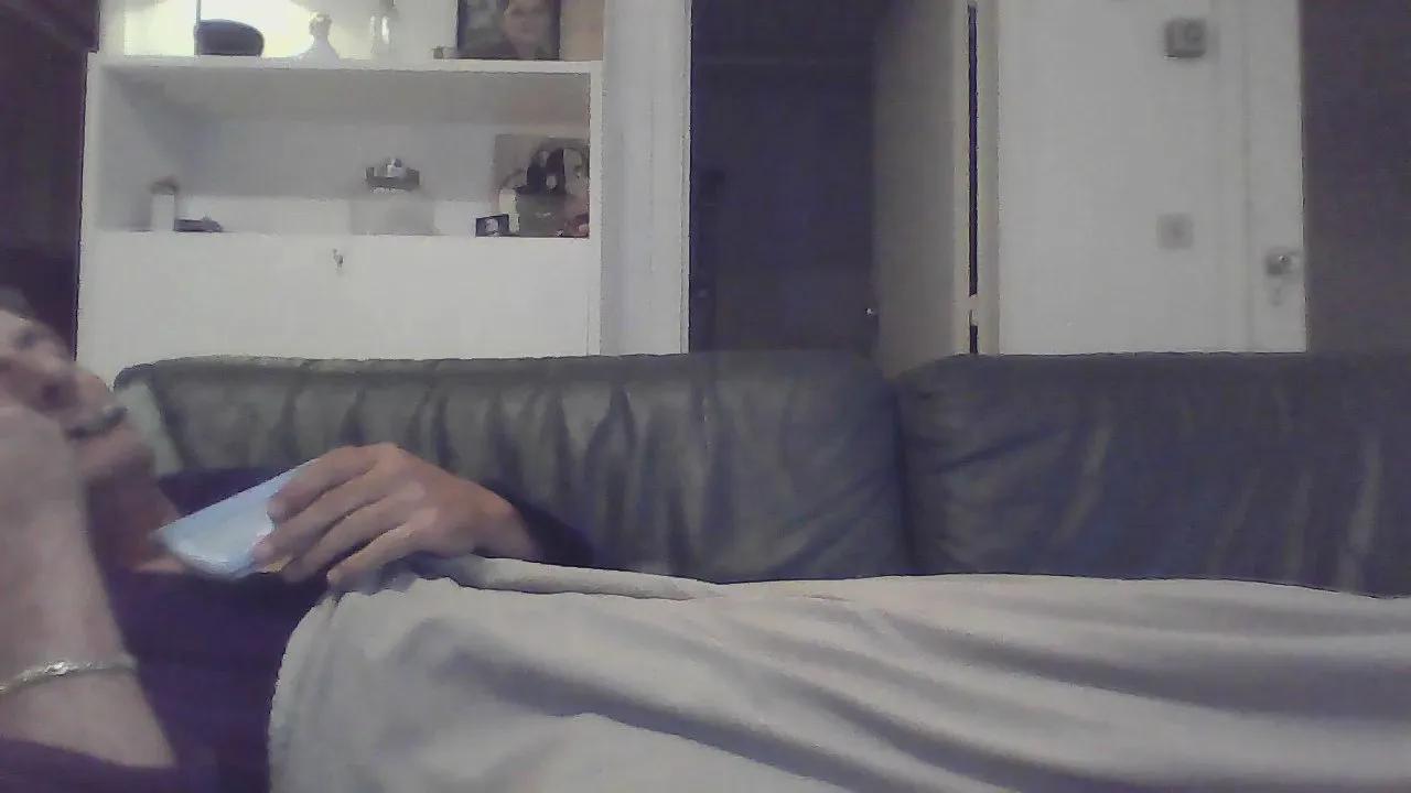 lossee3 on Cam4 