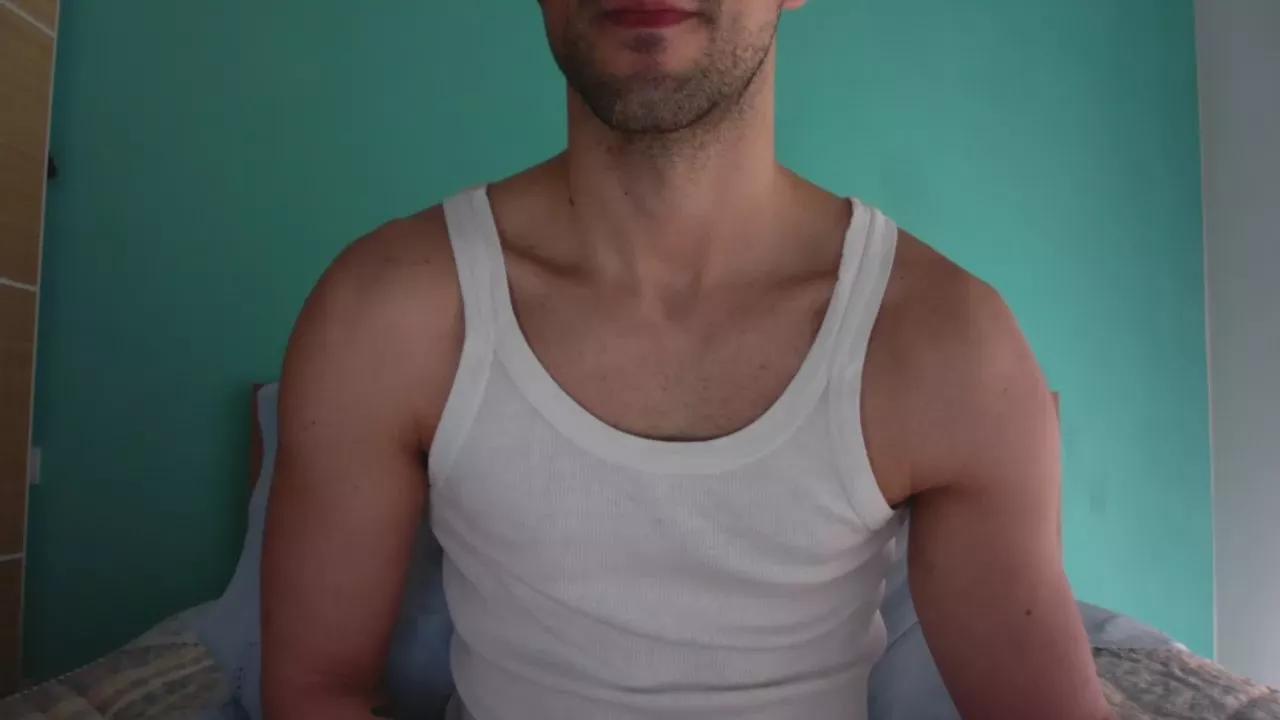 Offline LucaCamIn on Cam4