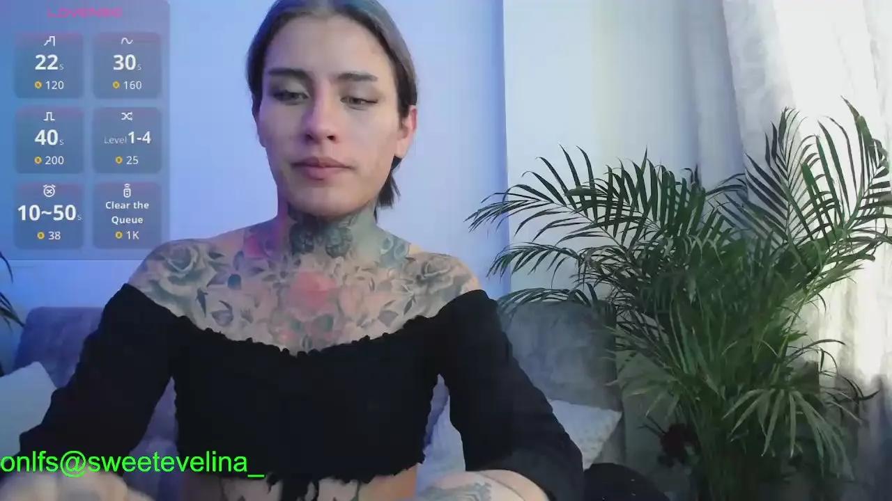 Offline luciiana_lov3 on Cam4
