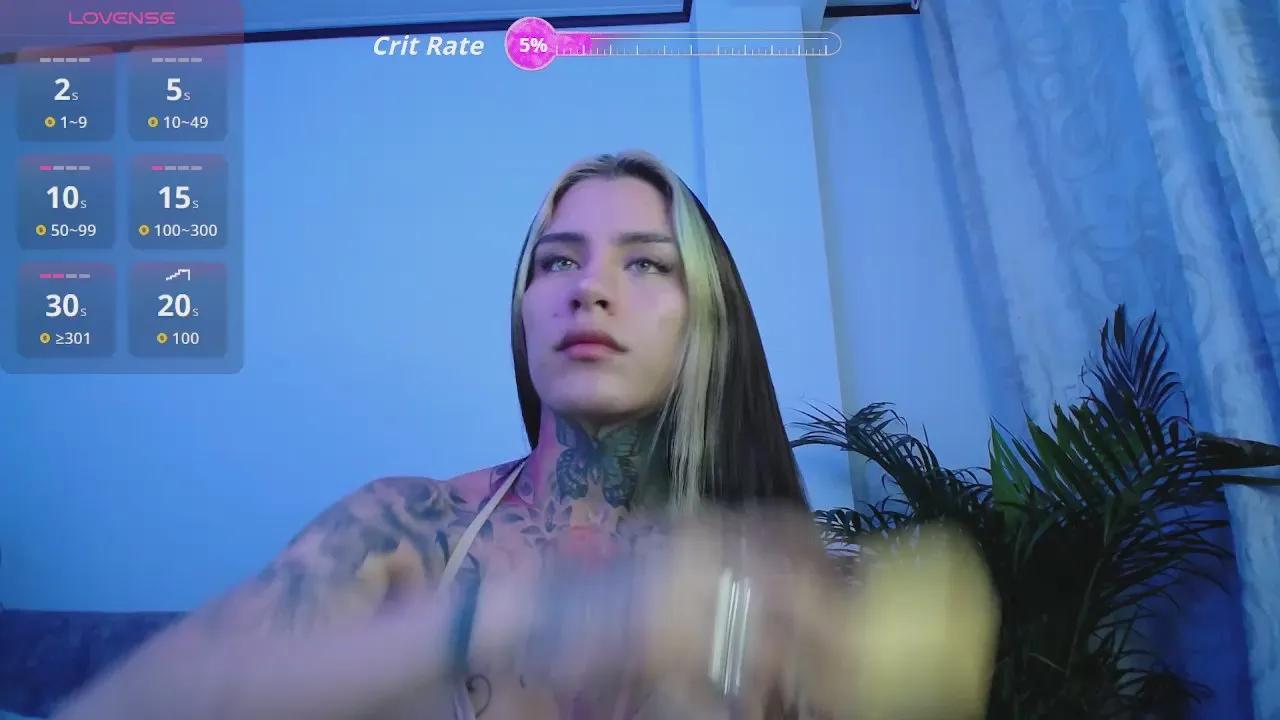 Offline luciiana_lov3 on Cam4