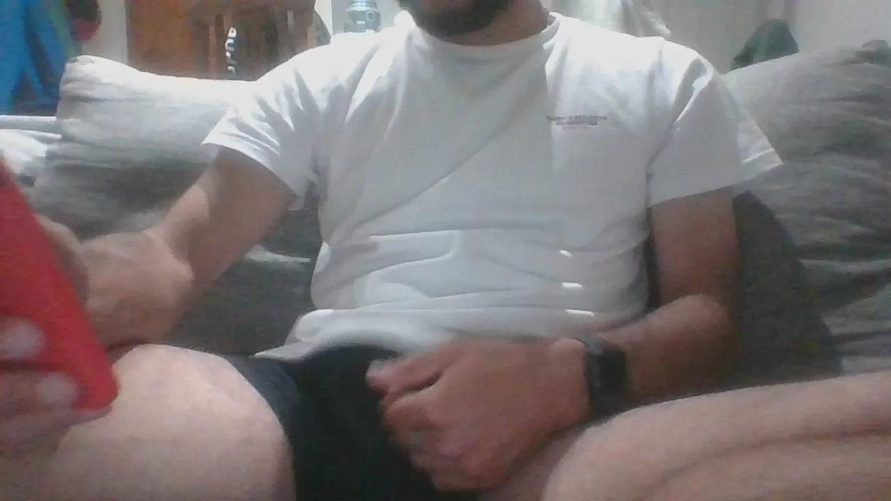 Offline mateo025 on Cam4
