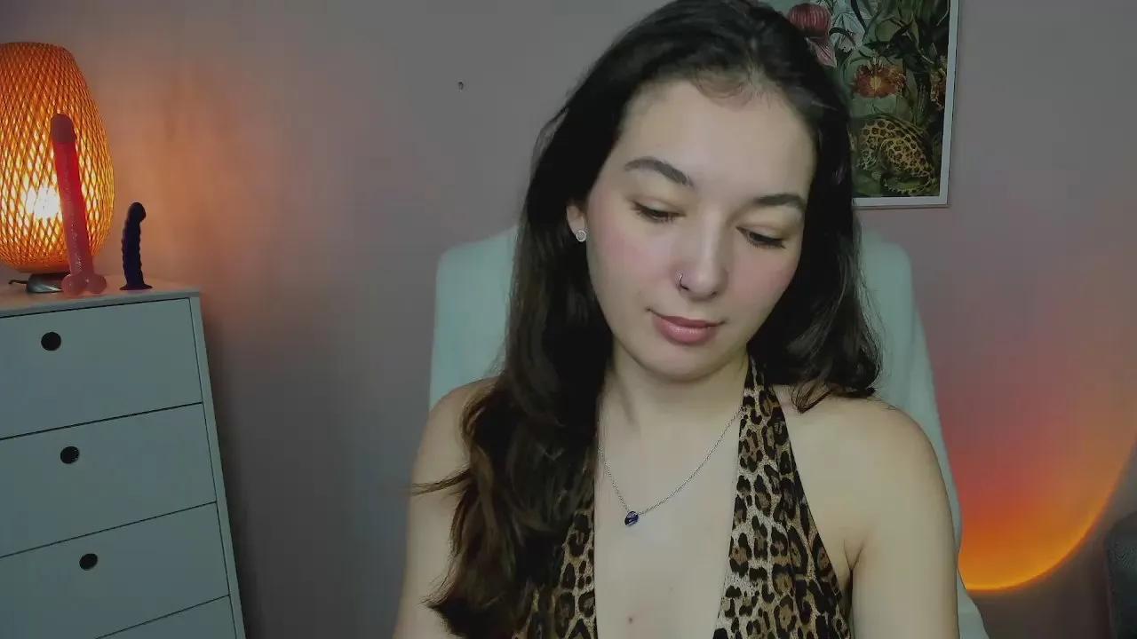 Offline MeganPleasure on Cam4