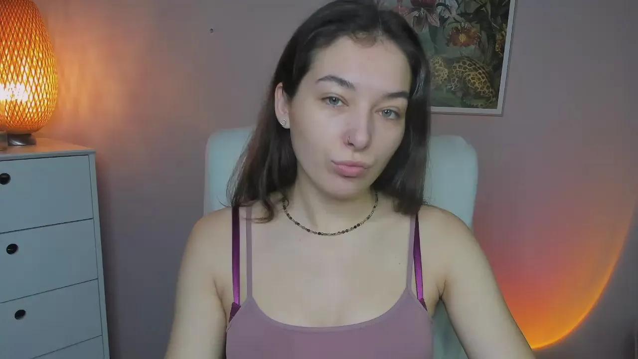 Offline MeganPleasure on Cam4