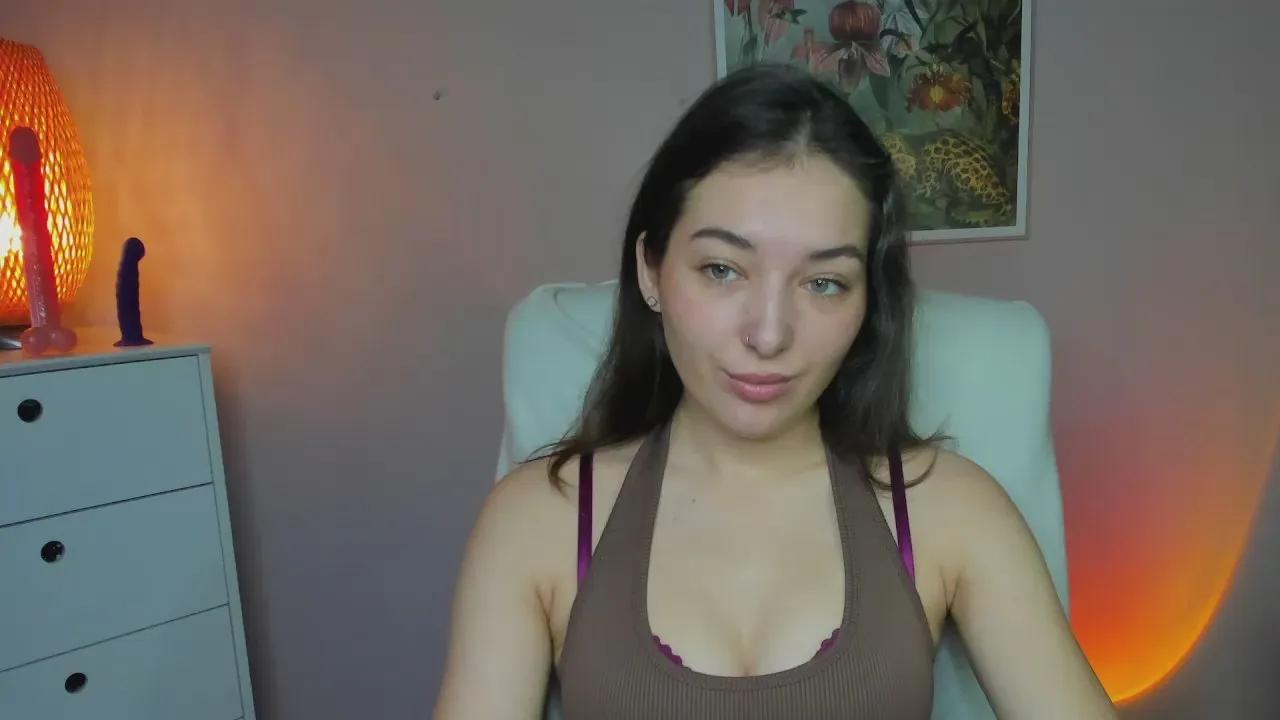 Offline MeganPleasure on Cam4