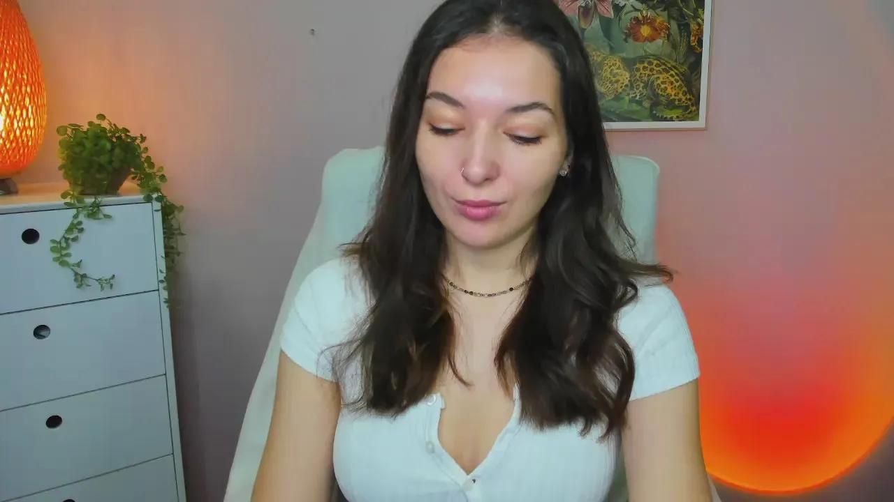 Offline MeganPleasure on Cam4