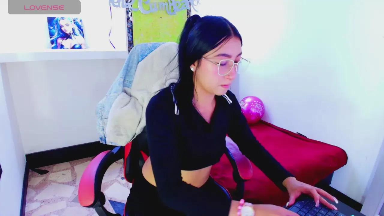 miaa_scott on Cam4 