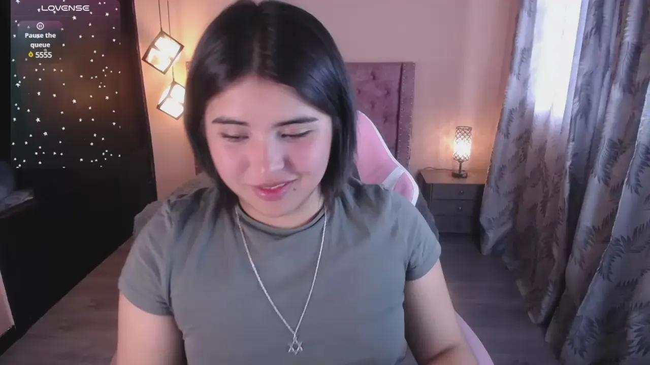 Offline michell_petty01 on Cam4