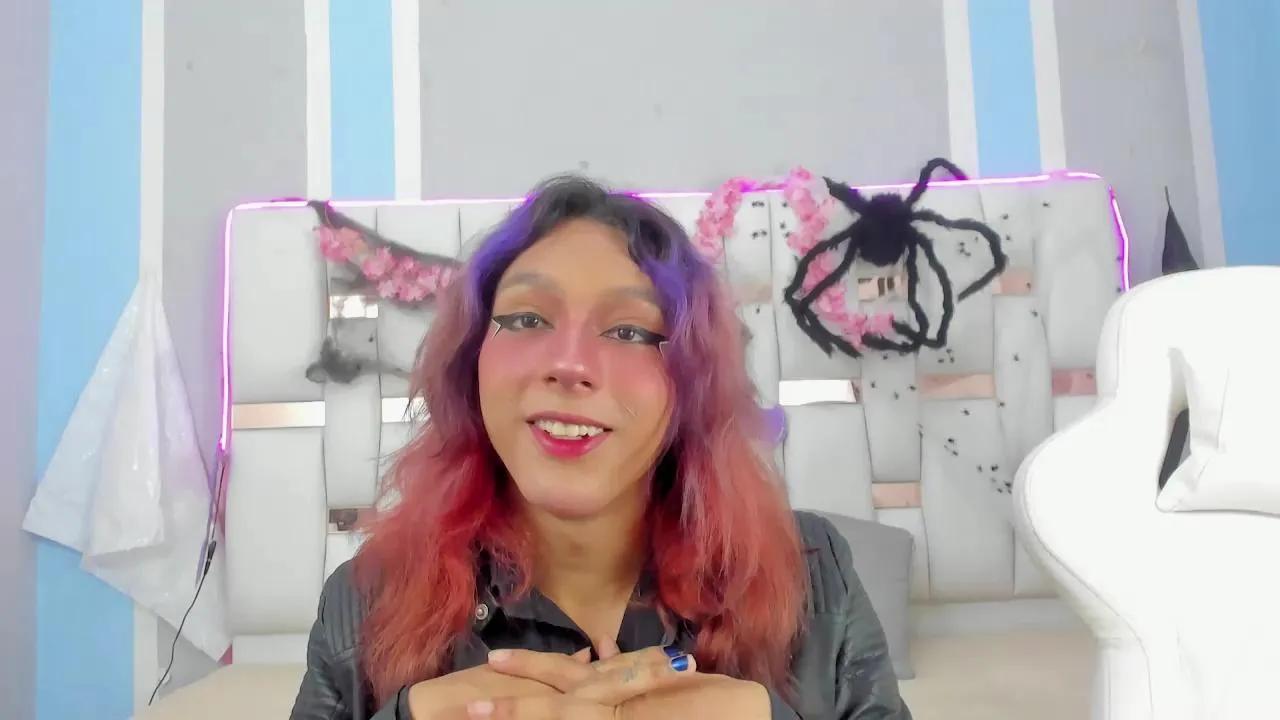 Offline MilkWhore1 on Cam4
