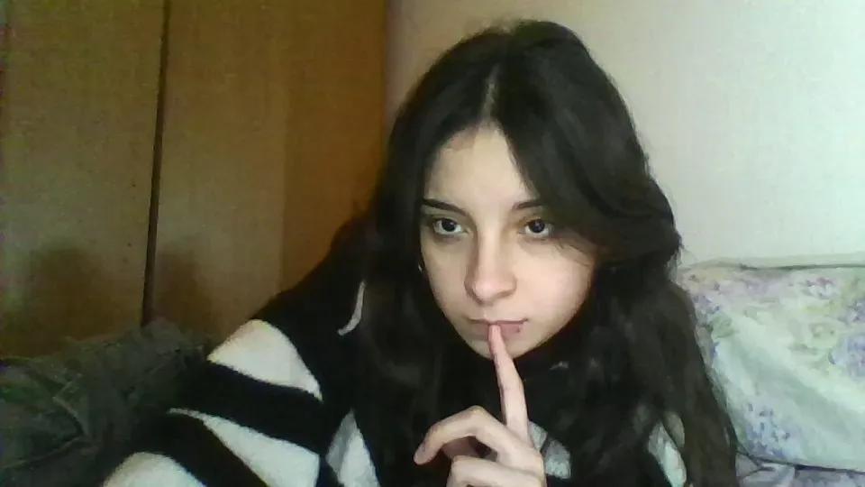 Mmaai on Cam4 