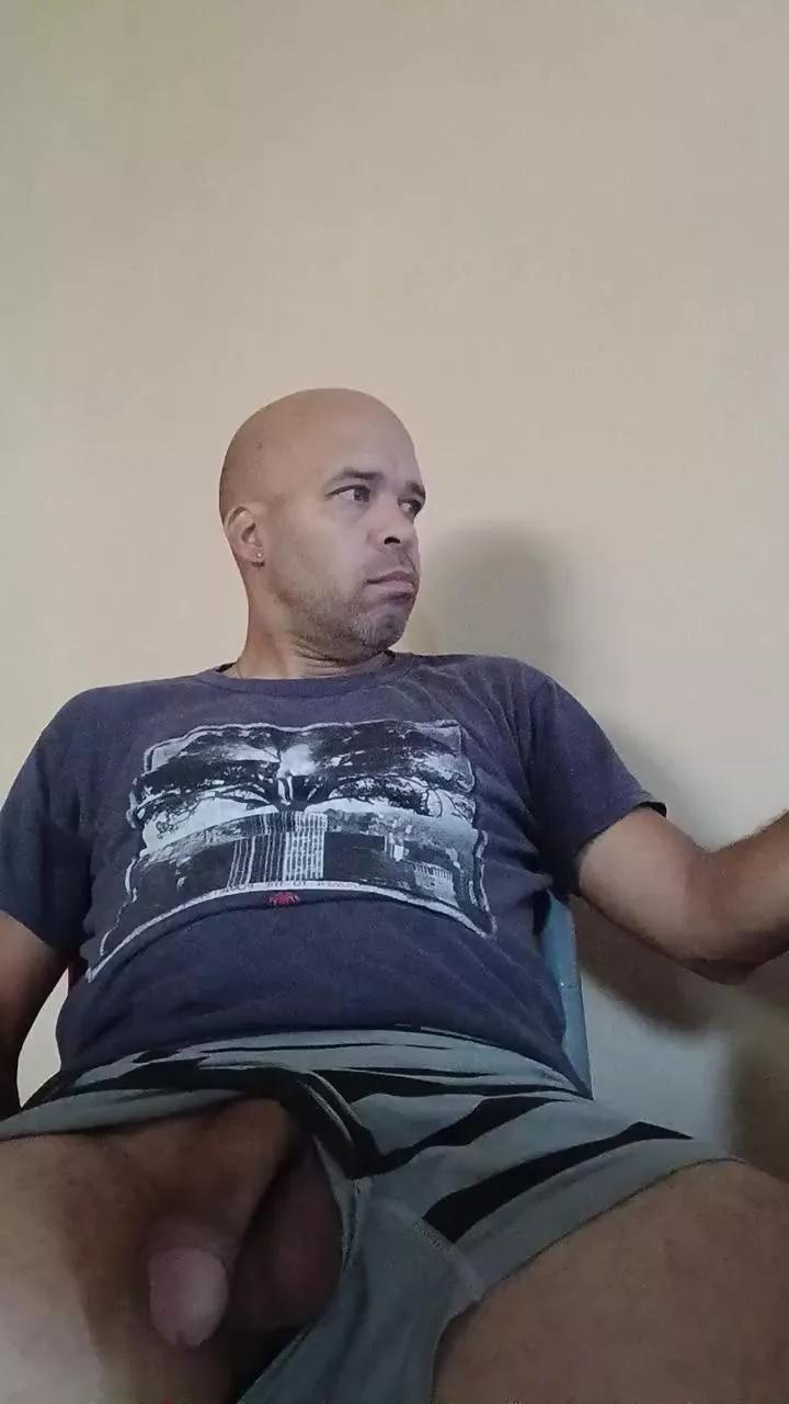 Offline morocho237 on Cam4