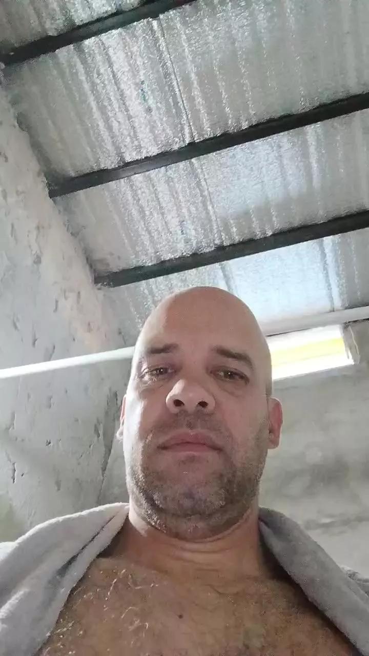 Offline morocho237 on Cam4