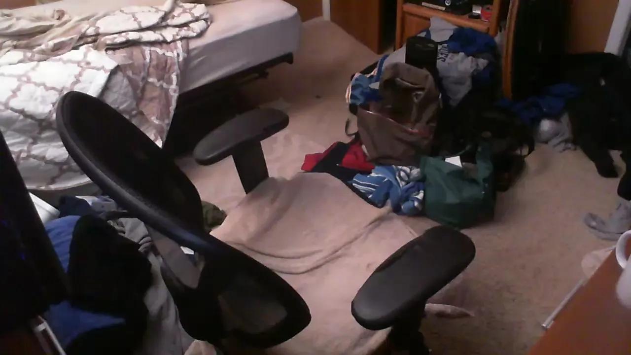 Offline mrmazo20 on Cam4