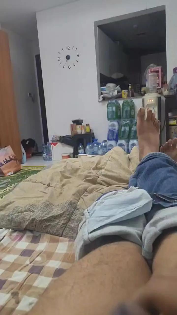 Offline musta41 on Cam4