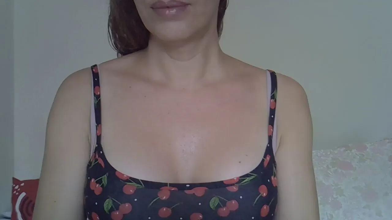 Offline naughtyxana on Cam4