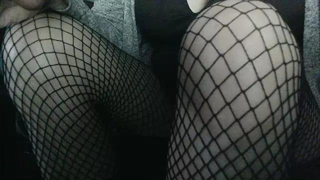 Offline nous65vd3 on Cam4
