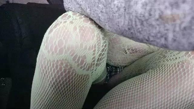 Offline nous65vd3 on Cam4