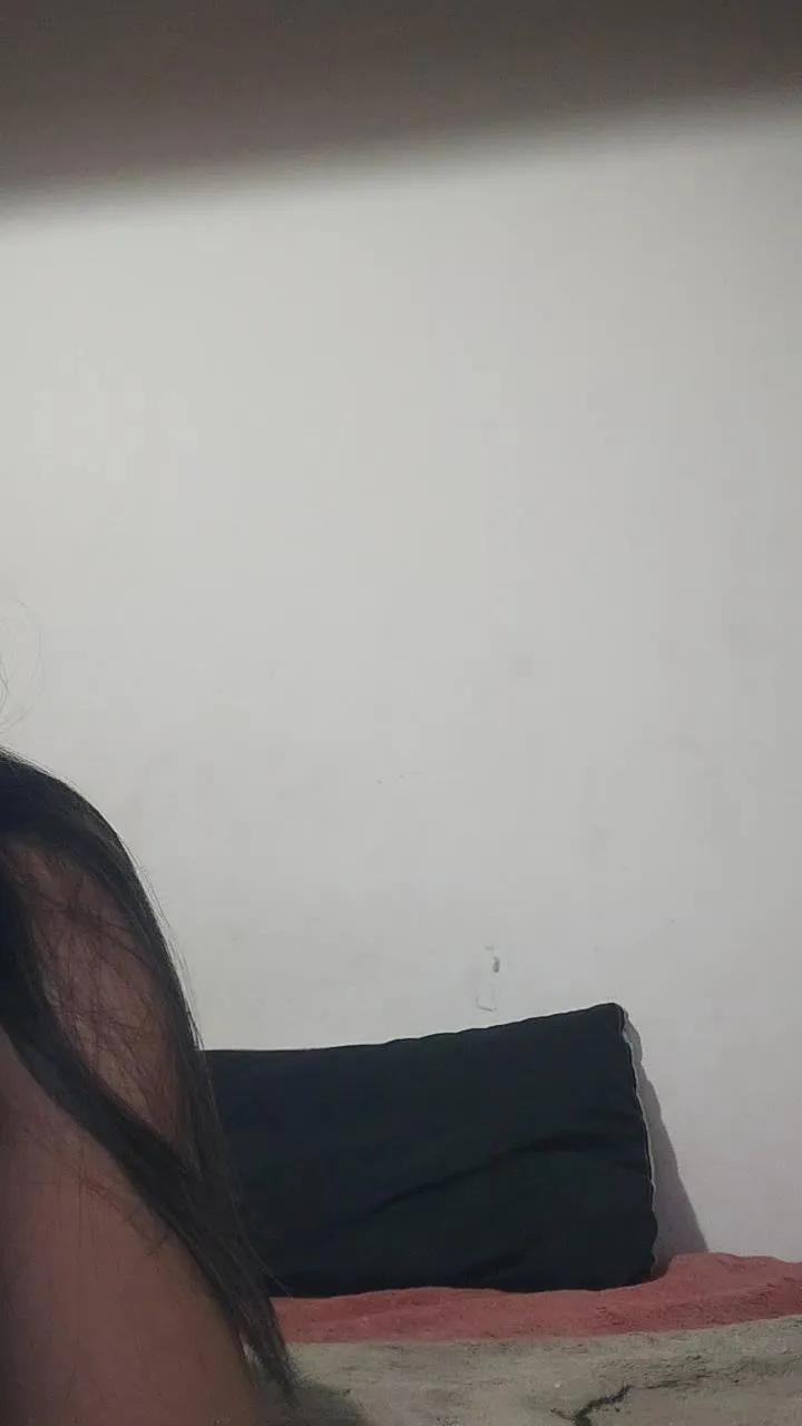 Offline Nyxdiva on Cam4