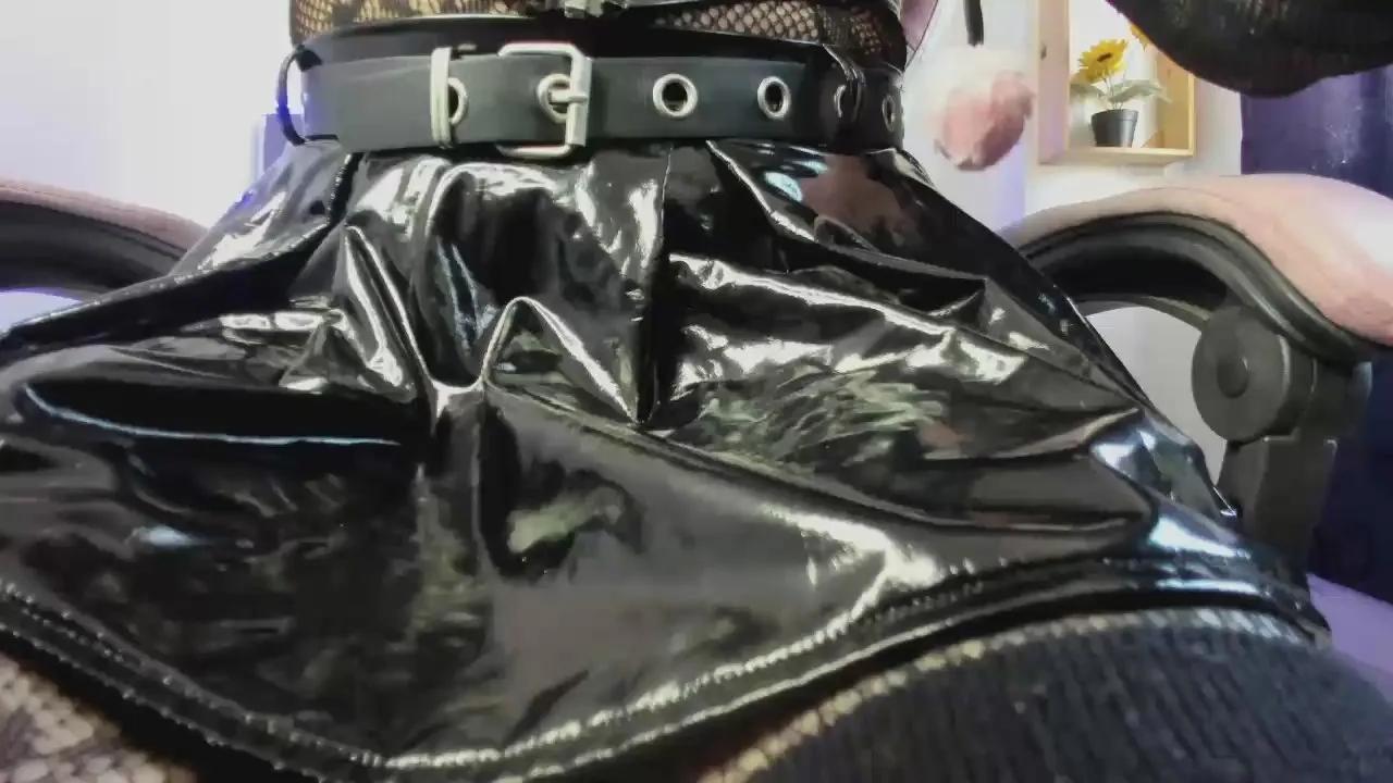 Offline Paula_Kawaiifu on Cam4
