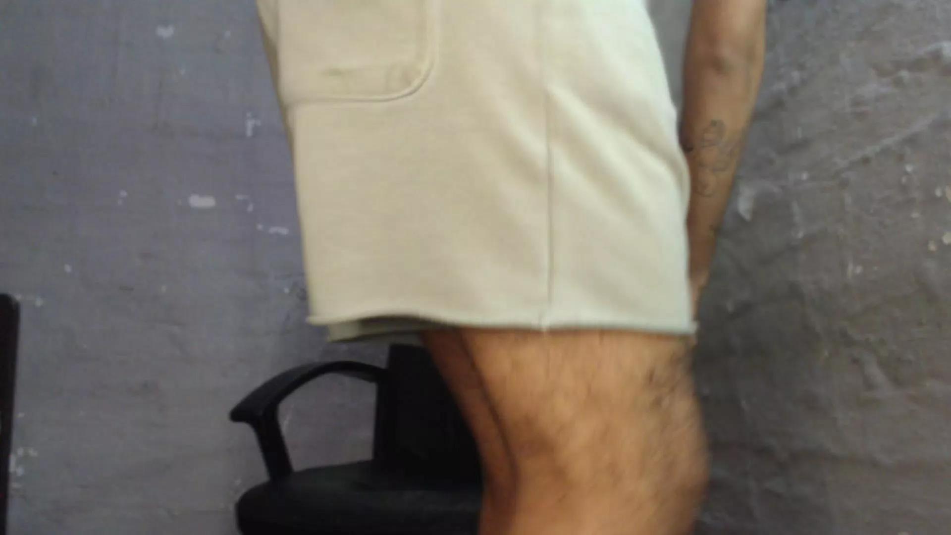 Offline peneenorme83 on Cam4