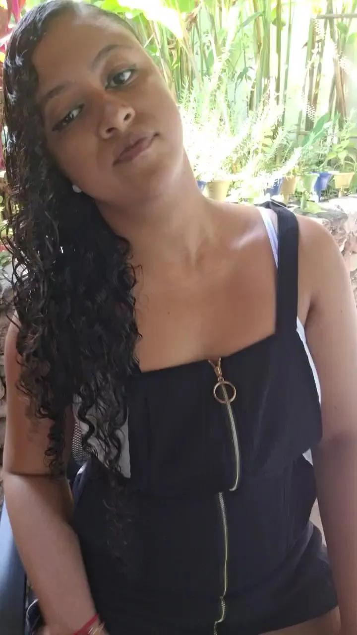 Offline PieldeChocolate on Cam4